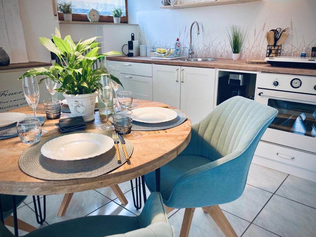 Seebrise Ferienwohnung, Auszeit In Ruhiger Lage, Bodensee Naehe, Privatparkplatz, Wlan, Smart Tv Rielasingen-Worblingen Εξωτερικό φωτογραφία